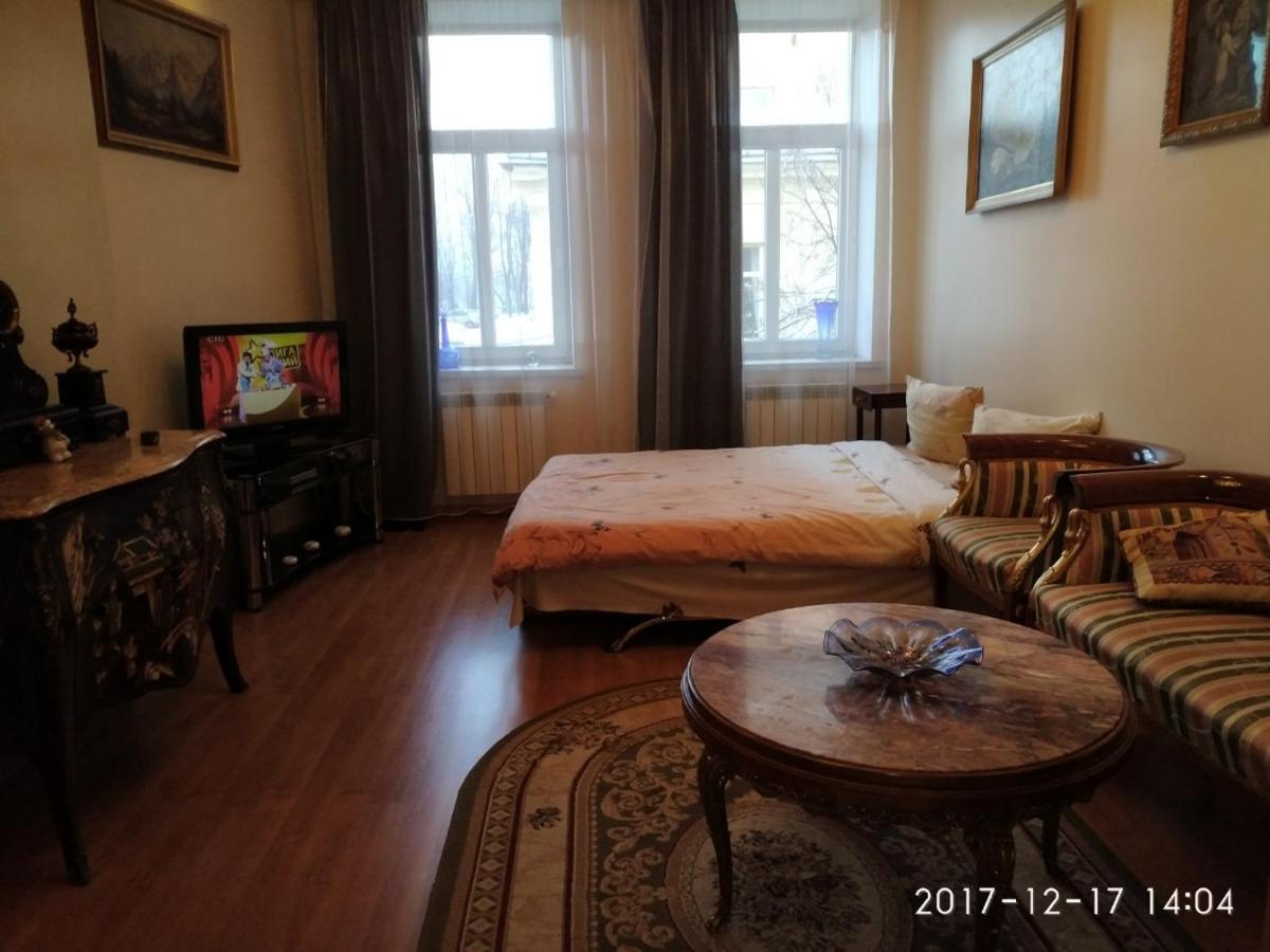 Апартаменты Около Собора Св.Юра Lviv Exteriör bild